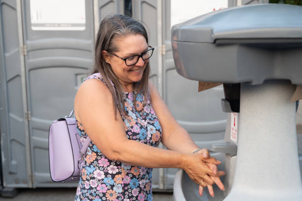 Best Best portable toilet rental  in Bellevue, WI
